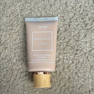 Tarte Amazonian Clay Foundation - Tan